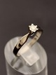 Middelfart 
Antik presents: 
14 carat 
white gold ring 
with diamond