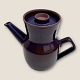 Moster Olga - 
Antik og Design 
presents: 
Alumina
Prunella
Coffee pot
*DKK 600