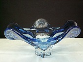 Italian Design
Large glass bowl
made of ligth oceanblue glass
Width: 38 cm
Height: 18 cm
Nice condition
item no:
80690 Italian Design
Large glass bowl
made of ligth oceanblue glass
Width: 38 cm
Height: 18 cm
Nice condition
item no:
80690