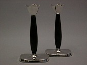 Dansk design
Par lysestager
fremstillet af forsølvet metal
stamme af oliebehandlet træ
Højde 19 cm
Fin stand efter alm. brug
emne nr:
117289 Dansk design
Par lysestager
fremstillet af forsølvet metal
stamme af oliebehandlet træ
Højde 19 cm
Fin stand efter alm. brug
emne nr:
117289