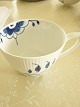 Royal
Copenhagen -
Blue Fluted
Mega Blue - tea
cup ...