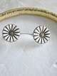Georg Jensen
Marguerite
Sterling silver
- EARPLUG