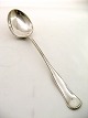 Serving spoon