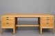 Børge Mogensen
/ P. Lauritzen.
Desk with
drawer units.
...
