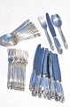 Georg Jensen
Acorn Dinner
cutlery for 12
persons