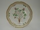 Royal
Copenhagen
Flora Danica
round dish
# 3526
