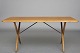 Hans J. Wegner
/ Andreas Tuck.
X-Leg table.
Oak.
Nice ... Hans J. Wegner
/ Andreas Tuck.
X-Leg table.
Oak.
Nice ...