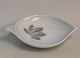 B&G Blue Faling
Leaves
porcelain 200
Butter pad 10
cm
B&G Blue Faling
Leaves
porcelain 200
Butter pad 10
cm