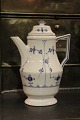 Rare coffeepot
in Fluted
porcelain from
"Royal
Copenhagen" Rare coffeepot
in Fluted
porcelain from
"Royal
Copenhagen"
