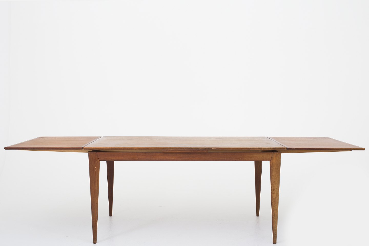 Teak spisebord. teak spisebord stol med kundstlder with teak ... Langbord brugt