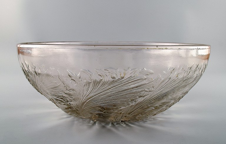 Tidlig Art deco Lalique kunstglasskål. 
