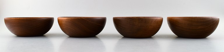 Kay Bojesen, danish artist.
4 bowls of teak.