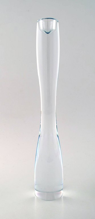 TIMO Sarpaneva for Iittala, candlestick, art glass, "Marcel".
