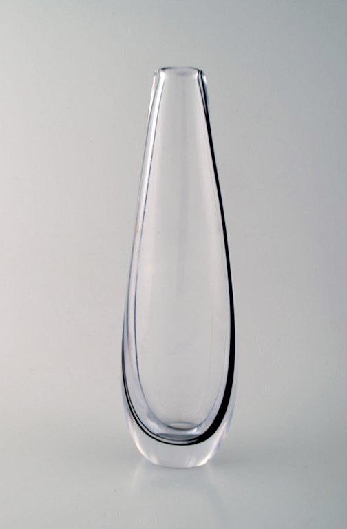 Vicke Lindstrand for Kosta Boda art glass vase.
