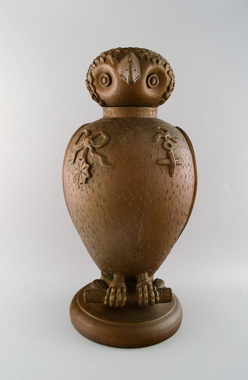Large Danish Skotterup owl with removable head of glazed earthenware.