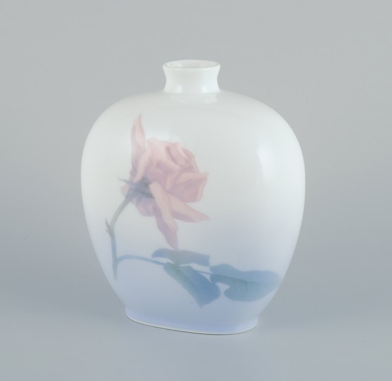 Royal Copenhagen, Art Nouveau porcelain vase decorated with a flower and 
dragonfly motif.