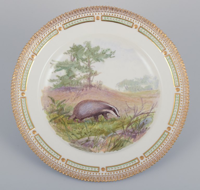 Royal Copenhagen Fauna Danica. Porcelain plate.
Hand-painted with a motif of a badger.