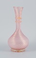 Barovier & Toso for Murano, vase i kunstglas i rosa og guld dekoration.