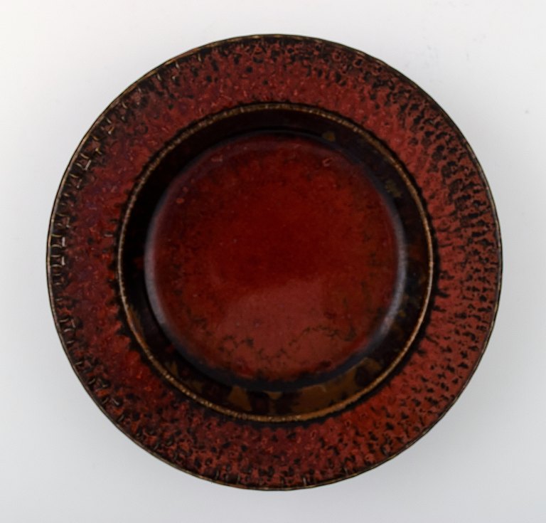 Stig Lindberg (1916-1982), Gustavsberg Studio ceramic dish.
