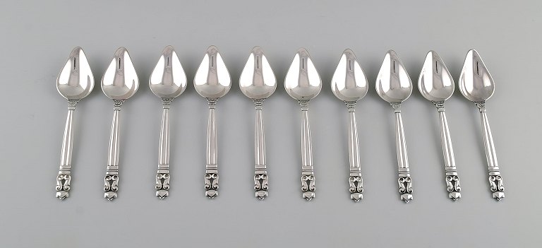 10 Georg Jensen Acorn grapefruit spoons in sterling silver.
