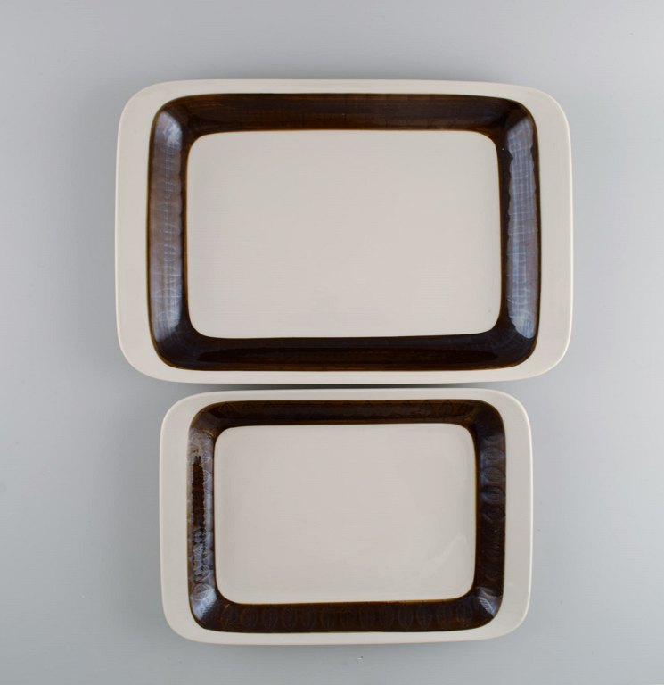 Hertha Bengtson (1917-1993) for Rörstrand. Two Koka serving dishes in glazed 
stoneware. 1960s.
