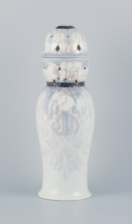 Jo Hahn Locher for Bing & Grøndahl, large and impressive Art Nouveau vase in 
porcelain. Openwork at the top and lid.