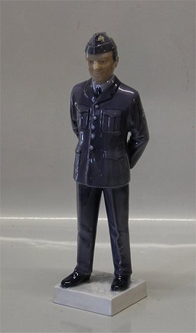 B&G figur
B&G 2445 Pilot 29 cm