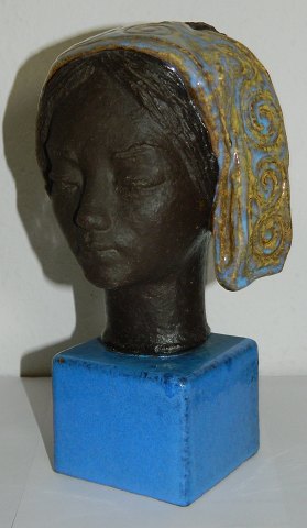 Bust in ceramics from Royal Copenhagen