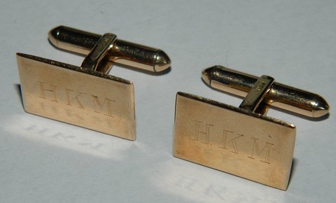 Pair of cufflinks in 18 carat gold