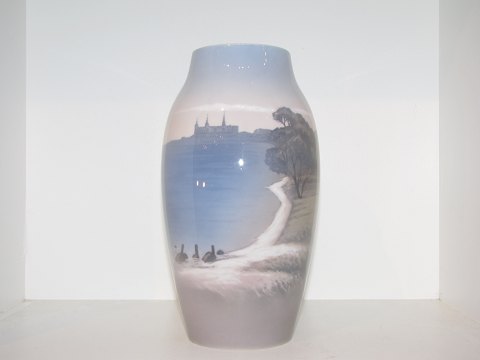 Bing & Grøndahl
Vase fra 1915-1948