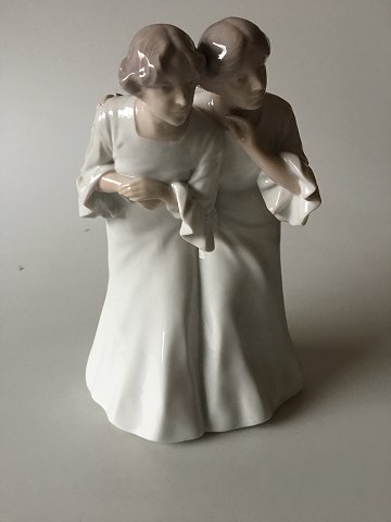 Royal Copenhagen Art Nouveau Figurine of two young ladies No 822 pre 1923