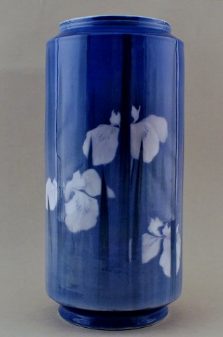 Royal Copenhagen Art Nouveau Unique Vase by Marianne Høst from December 1890 
with Lillies No 2319