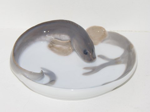 Royal Copenhagen
Very rare Art Nouveau bowl with an eel figurine from 1898-1923