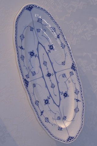 Royal Copenhagen  Blue fluted half lace, Fish dish 537