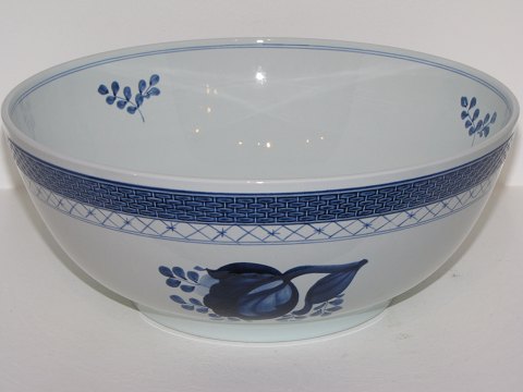 Tranquebar
Large round bowl 26.5 cm.