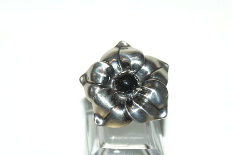 Georg Jensen, Flower ring med Sort Agat # 562A web 105