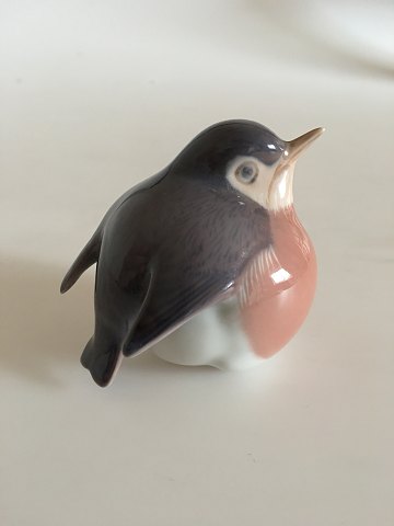 Royal Copenhagen Figurine Robin No. 2266