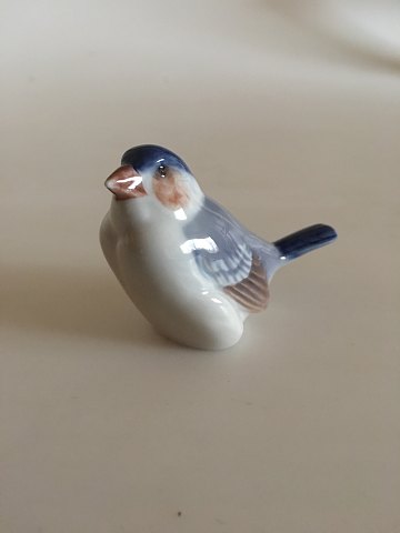 Royal Copenhagen Figurine of Bird No 081