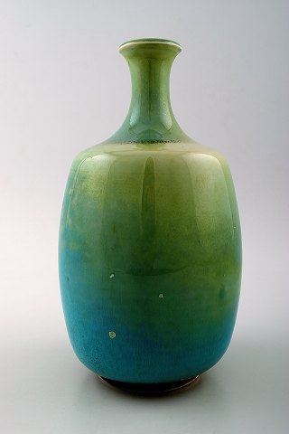 WorldAntique.net - Sven Hofverberg (1923-1998) Swedish ceramist