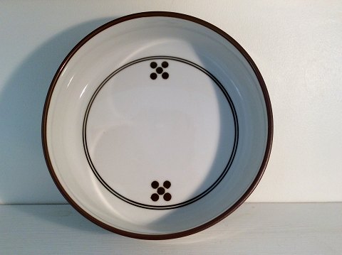 Royal Copenhagen
Brauner Domino
Runde Schüssel
# 14903
* 500 DKK