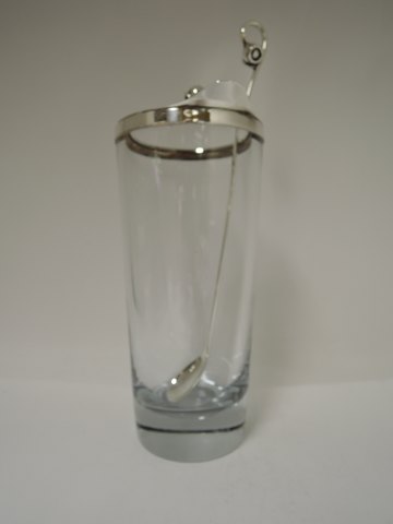 DGH
Cocktail shaker with spoon
Sterling (925)
Glass with silver edge