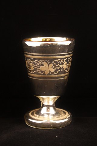 1800 Century mug in mercury glass with fine etched decorations of grapes and 
wine leaves