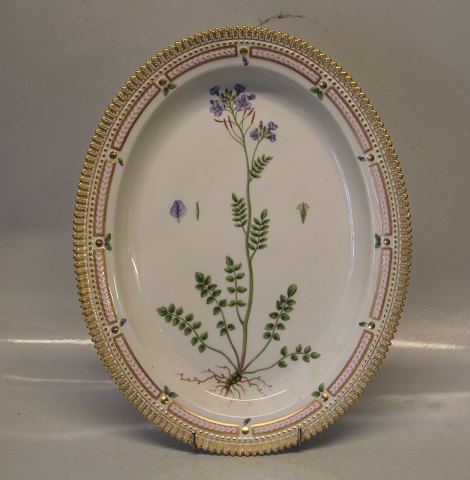 Flora Danica Danish Porcelain
20-3517 "Gardamine pratensis L" Oval Serving Platter 36 x 29 cm / 14 1/6" x 11 
2/5" (1964)