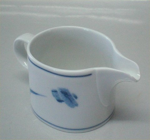 Cumulus  B&G Porcelain 303 Creamer 2.5 dl (85 a)