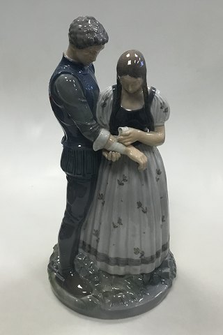 Royal Copenhagen Knight and Maiden No 3171