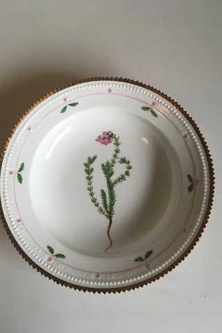 Royal Copenhagen Flora Danica Dessert Plate No 735/3546