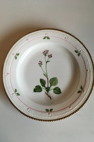 Royal Copenhagen Flora Danica Spisetallerken No 735/3549