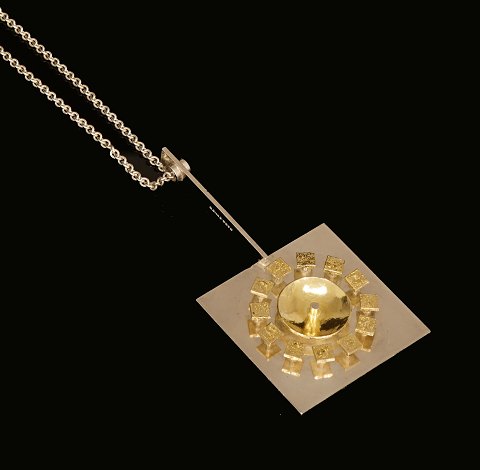 Bent Exner: Partly gilded pendant, sterlingsilver. 
Pendant: 5x10cm. Bracelet: 70cm