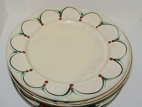 Kähler art pottery
Rare luncheon plates from 1920-1930