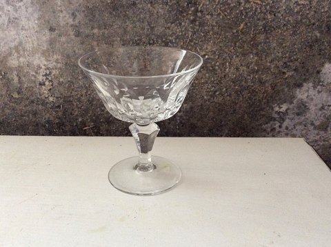 Lyngby Glas
Paris
Likör Bowl
*50kr